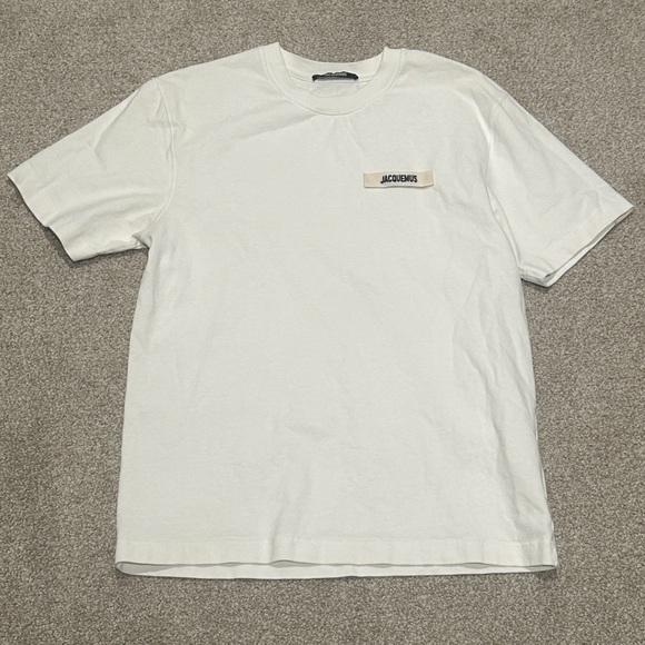 Jacquemus Other - Jacquemus White Crewneck T-Shirt with Small Logo Patch
